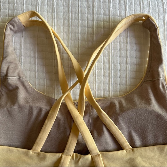 lululemon Butter Yellow Sports Bra - Picture 4 of 5